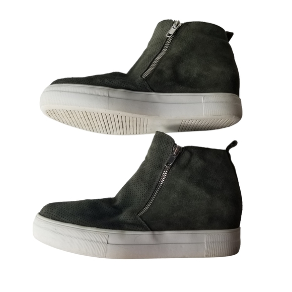 Steve Madden Shoes - Steve Madden Women's Olive Green Suede Carlen Platform Wedge Bootie Sneakers 7.5